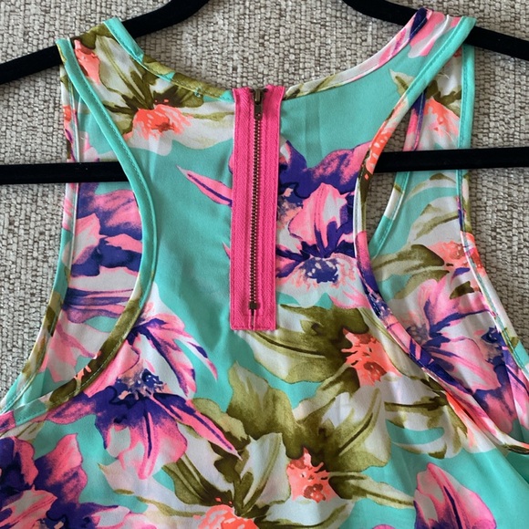 P.S. Kate colorful racerback tank top with zipper back. - Picture 4 of 6